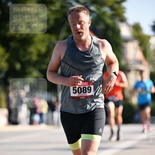 01.09.2024 - BARMER Alsterlauf Dr. Thomas Lammeyer http://msf.ph/oto/6892312 01.09.2024 09:24:26 Laufen 5089 meine-sportfotos.de