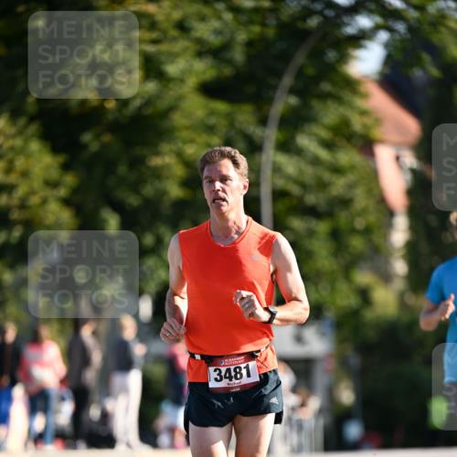 01.09.2024 - BARMER Alsterlauf Dr. Thomas Lammeyer http://msf.ph/oto/6892318 01.09.2024 09:24:28 Laufen 3481 meine-sportfotos.de