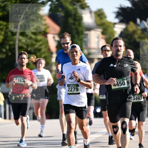 01.09.2024 - BARMER Alsterlauf Dr. Thomas Lammeyer http://msf.ph/oto/6892349 01.09.2024 09:24:34 Laufen 4167, 2279, 38, 4450, 3463 meine-sportfotos.de