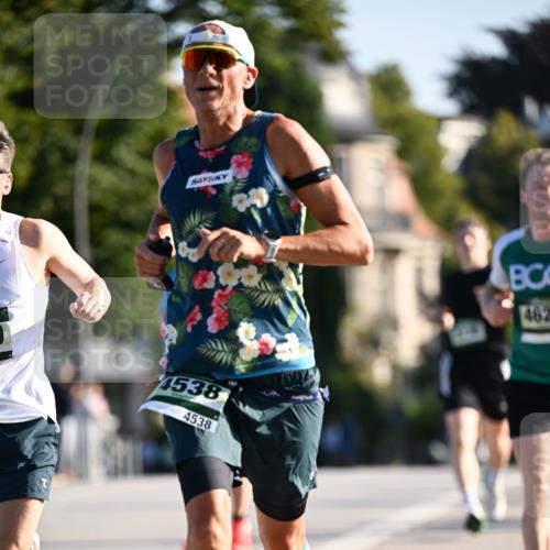 01.09.2024 - BARMER Alsterlauf Dr. Thomas Lammeyer http://msf.ph/oto/6892394 01.09.2024 09:24:40 Laufen 4538, 4538, 462, 178 meine-sportfotos.de