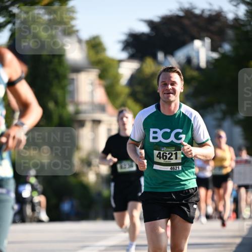 01.09.2024 - BARMER Alsterlauf Dr. Thomas Lammeyer http://msf.ph/oto/6892396 01.09.2024 09:24:40 Laufen 4621, 4621 meine-sportfotos.de