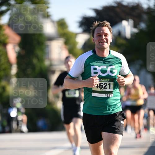 01.09.2024 - BARMER Alsterlauf Dr. Thomas Lammeyer http://msf.ph/oto/6892400 01.09.2024 09:24:41 Laufen 35, 4621, 4621 meine-sportfotos.de