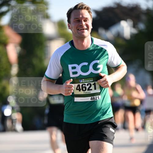 01.09.2024 - BARMER Alsterlauf Dr. Thomas Lammeyer http://msf.ph/oto/6892405 01.09.2024 09:24:41 Laufen 35, 4621, 4621 meine-sportfotos.de