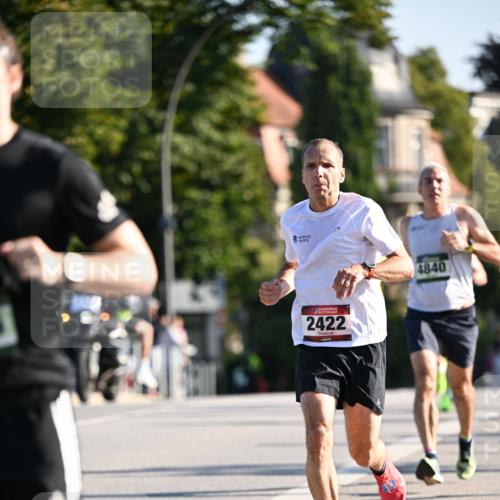 01.09.2024 - BARMER Alsterlauf Dr. Thomas Lammeyer http://msf.ph/oto/6892415 01.09.2024 09:24:44 Laufen 2422, 4840 meine-sportfotos.de