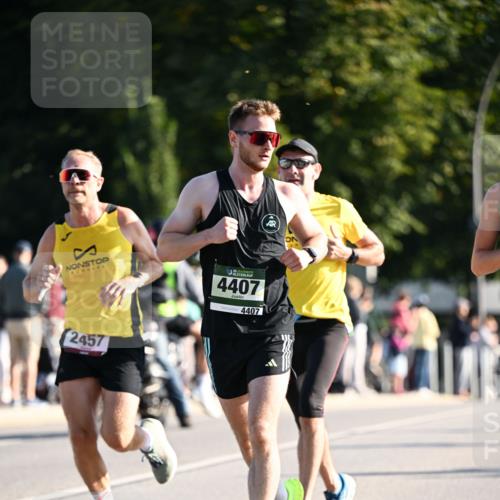 01.09.2024 - BARMER Alsterlauf Dr. Thomas Lammeyer http://msf.ph/oto/6892446 01.09.2024 09:24:48 Laufen 4407, 4407, 2457 meine-sportfotos.de