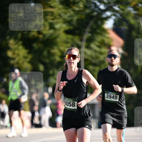 01.09.2024 - BARMER Alsterlauf Dr. Thomas Lammeyer http://msf.ph/oto/6892458 01.09.2024 09:24:52 Laufen 15, 8058, 3949 meine-sportfotos.de