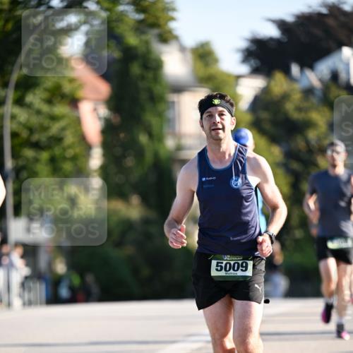 01.09.2024 - BARMER Alsterlauf Dr. Thomas Lammeyer http://msf.ph/oto/6892465 01.09.2024 09:24:53 Laufen 5009 meine-sportfotos.de