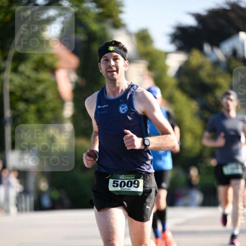 01.09.2024 - BARMER Alsterlauf Dr. Thomas Lammeyer http://msf.ph/oto/6892469 01.09.2024 09:24:53 Laufen 35, 5009 meine-sportfotos.de