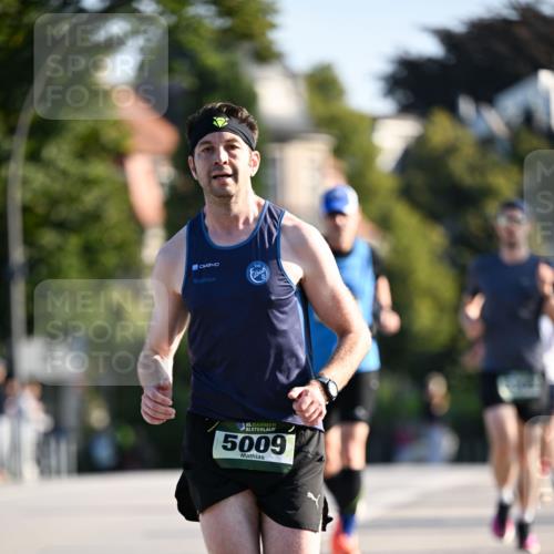 01.09.2024 - BARMER Alsterlauf Dr. Thomas Lammeyer http://msf.ph/oto/6892470 01.09.2024 09:24:53 Laufen 35, 5009 meine-sportfotos.de
