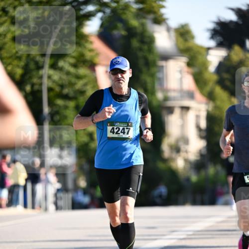 01.09.2024 - BARMER Alsterlauf Dr. Thomas Lammeyer http://msf.ph/oto/6892476 01.09.2024 09:24:55 Laufen 35, 4247 meine-sportfotos.de
