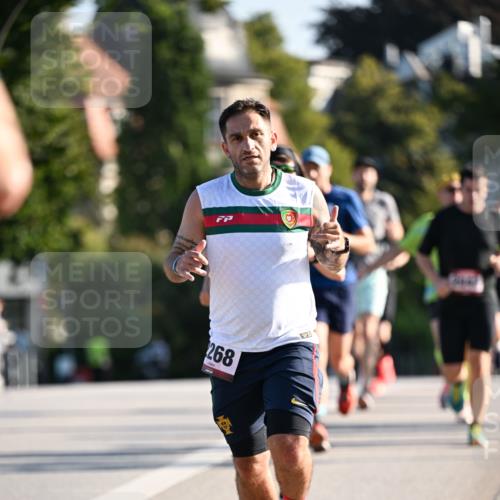 01.09.2024 - BARMER Alsterlauf Dr. Thomas Lammeyer http://msf.ph/oto/6892497 01.09.2024 09:24:57 Laufen 268 meine-sportfotos.de