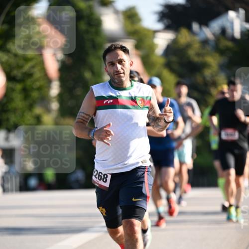 01.09.2024 - BARMER Alsterlauf Dr. Thomas Lammeyer http://msf.ph/oto/6892498 01.09.2024 09:24:57 Laufen 268 meine-sportfotos.de