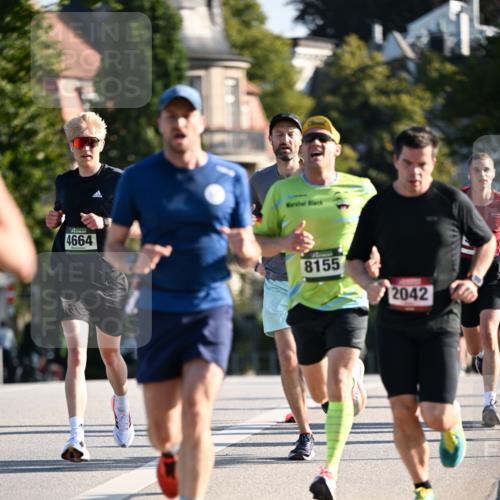 01.09.2024 - BARMER Alsterlauf Dr. Thomas Lammeyer http://msf.ph/oto/6892510 01.09.2024 09:24:59 Laufen 4664, 8155, 2042 meine-sportfotos.de