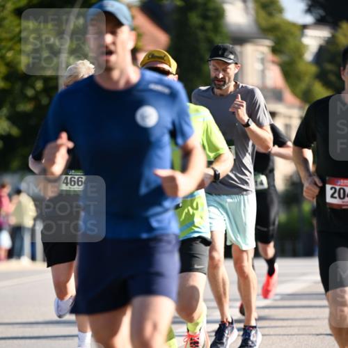 01.09.2024 - BARMER Alsterlauf Dr. Thomas Lammeyer http://msf.ph/oto/6892519 01.09.2024 09:25:00 Laufen 466, 204 meine-sportfotos.de