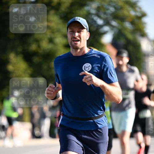 01.09.2024 - BARMER Alsterlauf Dr. Thomas Lammeyer http://msf.ph/oto/6892520 01.09.2024 09:25:01 Laufen  meine-sportfotos.de