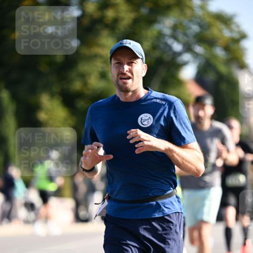 01.09.2024 - BARMER Alsterlauf Dr. Thomas Lammeyer http://msf.ph/oto/6892522 01.09.2024 09:25:01 Laufen  meine-sportfotos.de