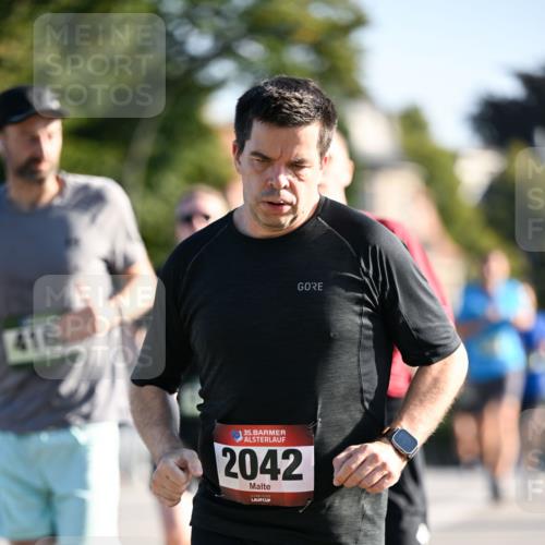 01.09.2024 - BARMER Alsterlauf Dr. Thomas Lammeyer http://msf.ph/oto/6892531 01.09.2024 09:25:02 Laufen 416, 35, 2042 meine-sportfotos.de