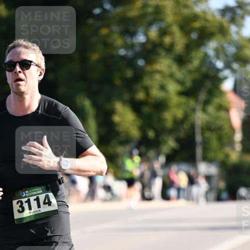 01.09.2024 - BARMER Alsterlauf Dr. Thomas Lammeyer http://msf.ph/oto/6892540 01.09.2024 09:25:04 Laufen 35, 3114 meine-sportfotos.de