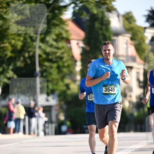 01.09.2024 - BARMER Alsterlauf Dr. Thomas Lammeyer http://msf.ph/oto/6892542 01.09.2024 09:25:05 Laufen 324, 3545 meine-sportfotos.de