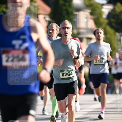 01.09.2024 - BARMER Alsterlauf Dr. Thomas Lammeyer http://msf.ph/oto/6892560 01.09.2024 09:25:08 Laufen 2256, 35, 8264, 3788 meine-sportfotos.de