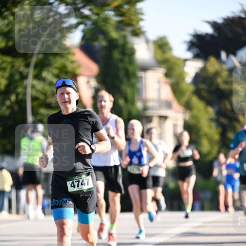 01.09.2024 - BARMER Alsterlauf Dr. Thomas Lammeyer http://msf.ph/oto/6892593 01.09.2024 09:25:14 Laufen 4747 meine-sportfotos.de