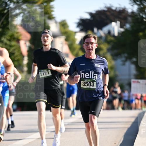 01.09.2024 - BARMER Alsterlauf Dr. Thomas Lammeyer http://msf.ph/oto/6892649 01.09.2024 09:25:23 Laufen 48, 5171, 3503 meine-sportfotos.de