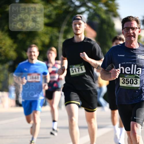 01.09.2024 - BARMER Alsterlauf Dr. Thomas Lammeyer http://msf.ph/oto/6892656 01.09.2024 09:25:24 Laufen 3840, 5171, 35, 3503 meine-sportfotos.de