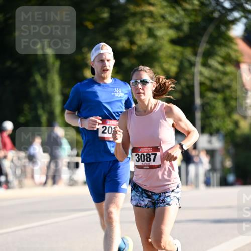 01.09.2024 - BARMER Alsterlauf Dr. Thomas Lammeyer http://msf.ph/oto/6892683 01.09.2024 09:25:28 Laufen 20, 135, 3087 meine-sportfotos.de