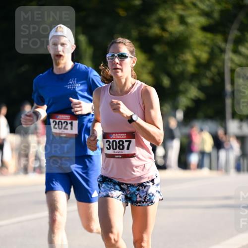 01.09.2024 - BARMER Alsterlauf Dr. Thomas Lammeyer http://msf.ph/oto/6892687 01.09.2024 09:25:28 Laufen 2021, 135, 3087 meine-sportfotos.de