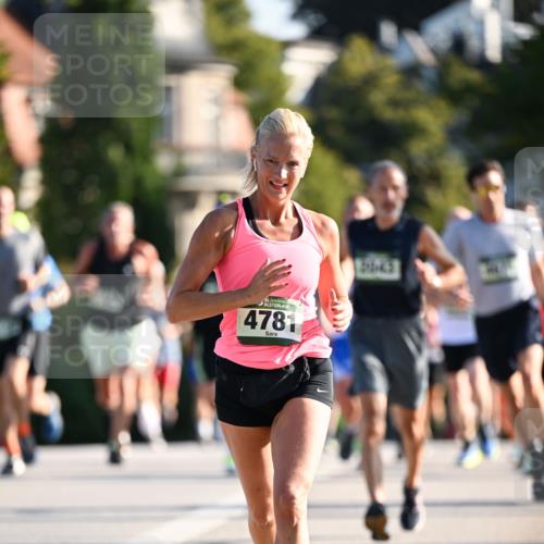 01.09.2024 - BARMER Alsterlauf Dr. Thomas Lammeyer http://msf.ph/oto/6892726 01.09.2024 09:25:35 Laufen 35, 4781, 10, 43 meine-sportfotos.de