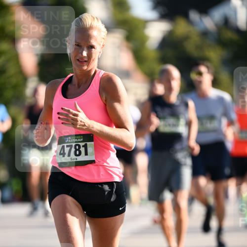 01.09.2024 - BARMER Alsterlauf Dr. Thomas Lammeyer http://msf.ph/oto/6892734 01.09.2024 09:25:36 Laufen 35, 4781 meine-sportfotos.de