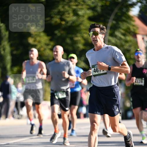 01.09.2024 - BARMER Alsterlauf Dr. Thomas Lammeyer http://msf.ph/oto/6892743 01.09.2024 09:25:38 Laufen 46 meine-sportfotos.de