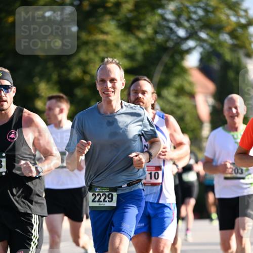 01.09.2024 - BARMER Alsterlauf Dr. Thomas Lammeyer http://msf.ph/oto/6892751 01.09.2024 09:25:41 Laufen 35, 2229, 10, 203 meine-sportfotos.de