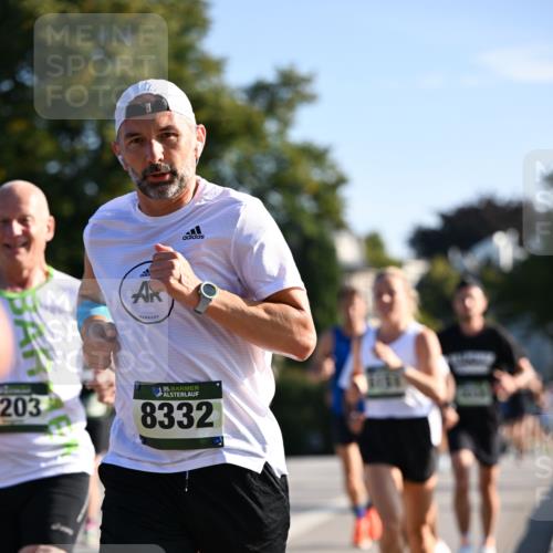 01.09.2024 - BARMER Alsterlauf Dr. Thomas Lammeyer http://msf.ph/oto/6892766 01.09.2024 09:25:43 Laufen 203, 35, 8332 meine-sportfotos.de