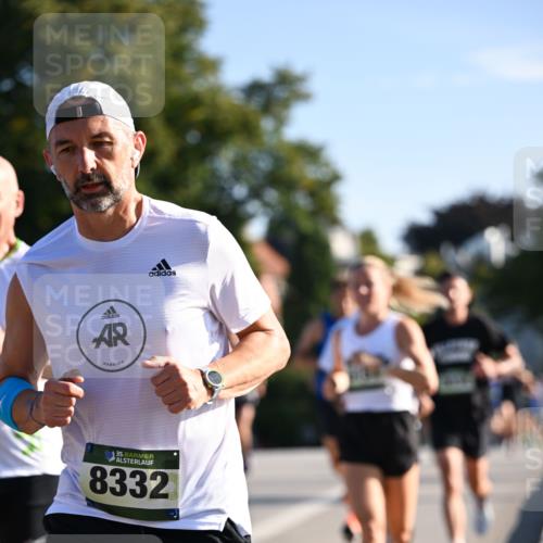 01.09.2024 - BARMER Alsterlauf Dr. Thomas Lammeyer http://msf.ph/oto/6892767 01.09.2024 09:25:43 Laufen 35, 8332 meine-sportfotos.de