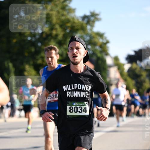 01.09.2024 - BARMER Alsterlauf Dr. Thomas Lammeyer http://msf.ph/oto/6892778 01.09.2024 09:25:45 Laufen 2528, 0, 10, 35, 8034 meine-sportfotos.de