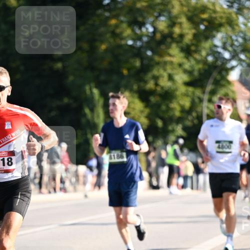 01.09.2024 - BARMER Alsterlauf Dr. Thomas Lammeyer http://msf.ph/oto/6892798 01.09.2024 09:25:48 Laufen 18, 8186, 4800 meine-sportfotos.de