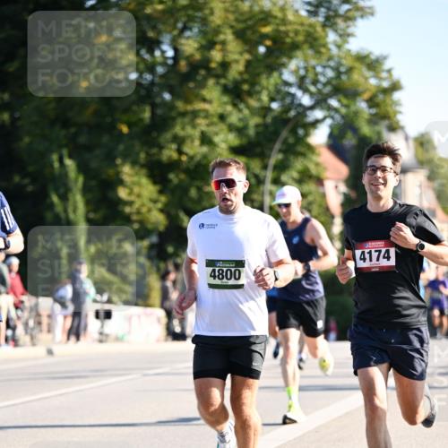 01.09.2024 - BARMER Alsterlauf Dr. Thomas Lammeyer http://msf.ph/oto/6892804 01.09.2024 09:25:49 Laufen 4800, 25, 4174 meine-sportfotos.de