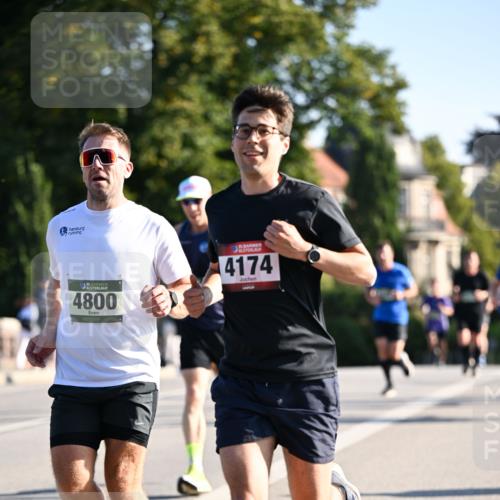 01.09.2024 - BARMER Alsterlauf Dr. Thomas Lammeyer http://msf.ph/oto/6892809 01.09.2024 09:25:49 Laufen 4800, 135, 4174 meine-sportfotos.de