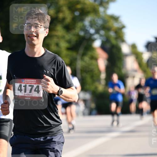 01.09.2024 - BARMER Alsterlauf Dr. Thomas Lammeyer http://msf.ph/oto/6892813 01.09.2024 09:25:50 Laufen 10, 35, 4174 meine-sportfotos.de