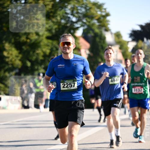 01.09.2024 - BARMER Alsterlauf Dr. Thomas Lammeyer http://msf.ph/oto/6892826 01.09.2024 09:25:52 Laufen 35, 2257, 4948, 3132 meine-sportfotos.de