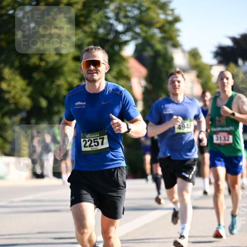 01.09.2024 - BARMER Alsterlauf Dr. Thomas Lammeyer http://msf.ph/oto/6892828 01.09.2024 09:25:52 Laufen 135, 2257, 4948, 3132 meine-sportfotos.de