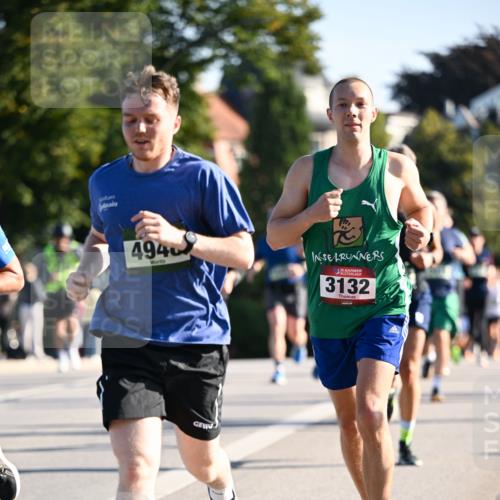 01.09.2024 - BARMER Alsterlauf Dr. Thomas Lammeyer http://msf.ph/oto/6892832 01.09.2024 09:25:53 Laufen 4940, 35, 3132 meine-sportfotos.de