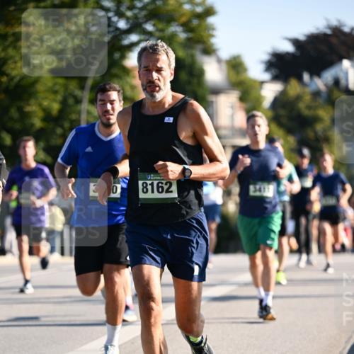 01.09.2024 - BARMER Alsterlauf Dr. Thomas Lammeyer http://msf.ph/oto/6892844 01.09.2024 09:25:55 Laufen 30, 8162, 5411 meine-sportfotos.de