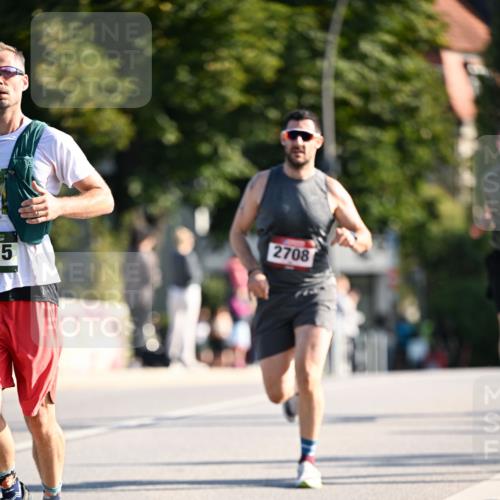 01.09.2024 - BARMER Alsterlauf Dr. Thomas Lammeyer http://msf.ph/oto/6892929 01.09.2024 09:26:08 Laufen 2708, 5 meine-sportfotos.de