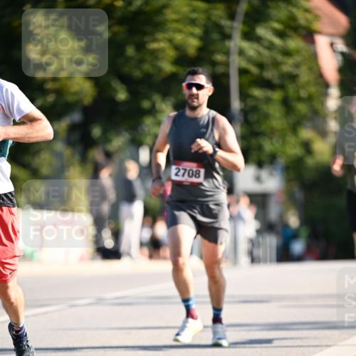 01.09.2024 - BARMER Alsterlauf Dr. Thomas Lammeyer http://msf.ph/oto/6892930 01.09.2024 09:26:08 Laufen 2708 meine-sportfotos.de