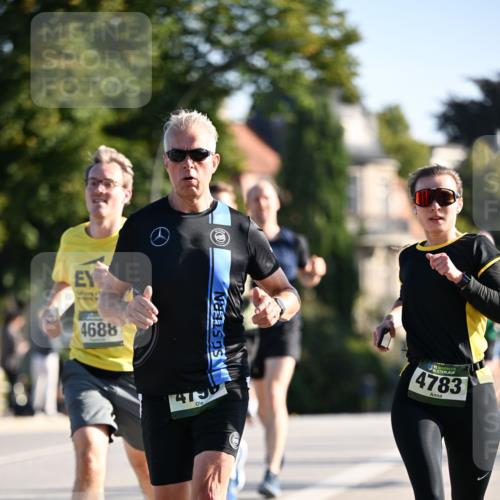 01.09.2024 - BARMER Alsterlauf Dr. Thomas Lammeyer http://msf.ph/oto/6892938 01.09.2024 09:26:10 Laufen 4688, 4756, 4783 meine-sportfotos.de