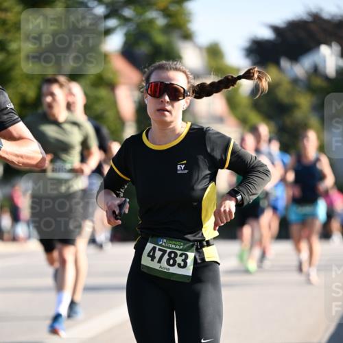 01.09.2024 - BARMER Alsterlauf Dr. Thomas Lammeyer http://msf.ph/oto/6892942 01.09.2024 09:26:11 Laufen 1035, 4783 meine-sportfotos.de