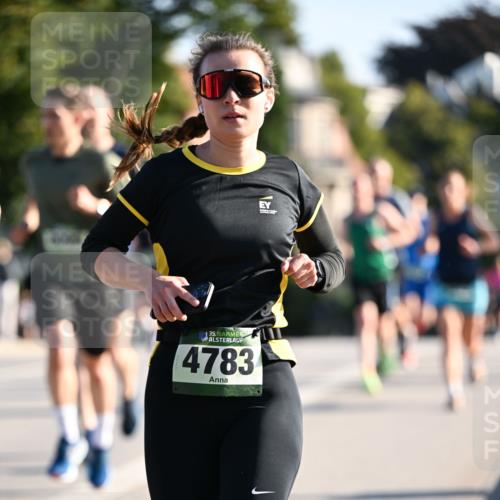 01.09.2024 - BARMER Alsterlauf Dr. Thomas Lammeyer http://msf.ph/oto/6892944 01.09.2024 09:26:11 Laufen 35, 4783 meine-sportfotos.de