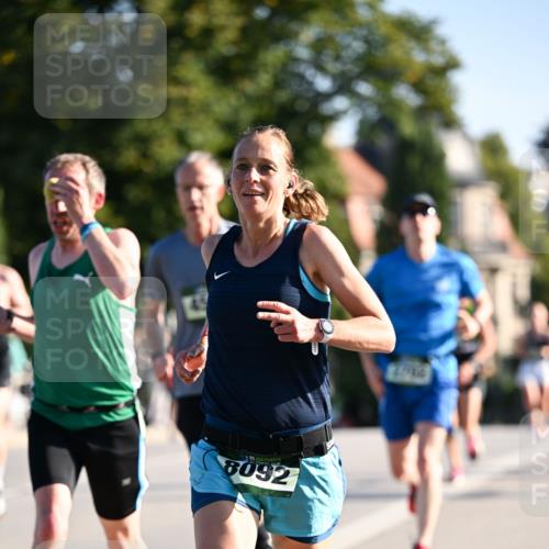 01.09.2024 - BARMER Alsterlauf Dr. Thomas Lammeyer http://msf.ph/oto/6892961 01.09.2024 09:26:15 Laufen 135, 8092 meine-sportfotos.de